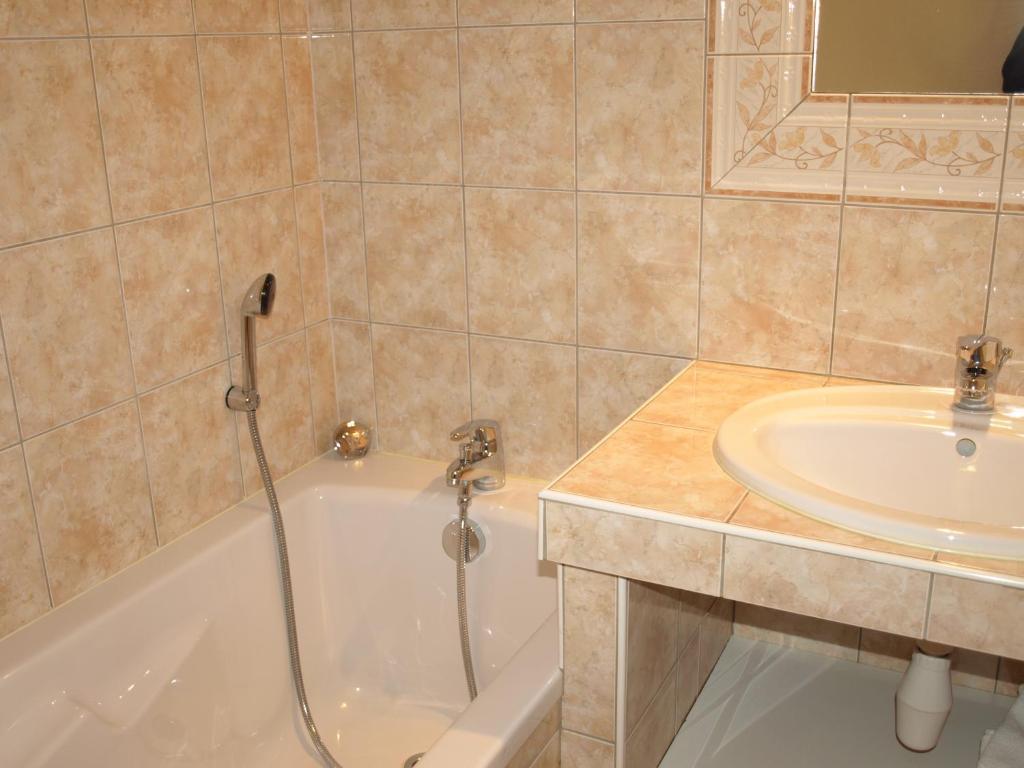 Hotel Arlequin Troyes Cameră foto